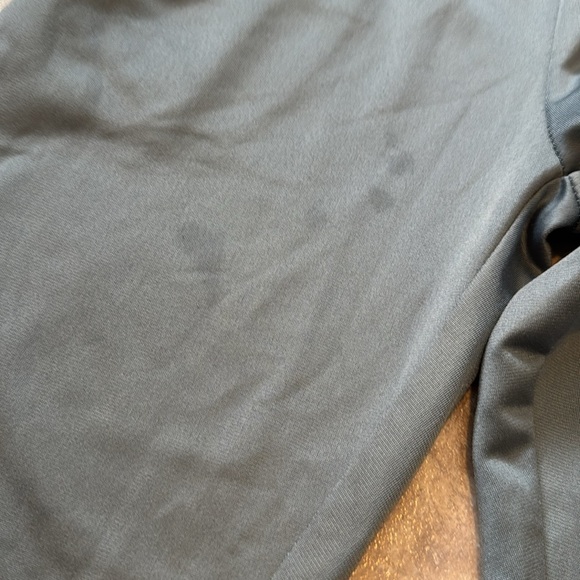 Nike Kids Jogger Pants - Gray Size Medium Ages 10-12 with pockets and drawstring - Picture 2 of 9